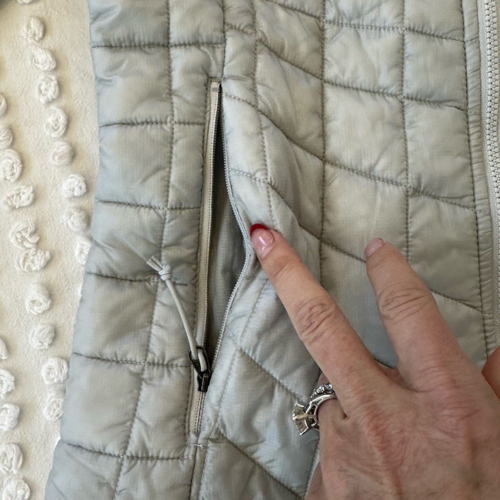 The North Face Eco Thermoball Down Puffer Jacket - Picture 8 of 13